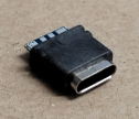 USB C aljzat