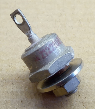 Z122108, dióda