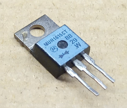 MUR1615CT, ultragyors dióda