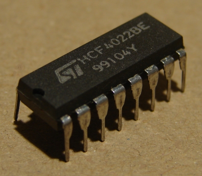 HCF4022(BE) = CD4022, cmos logikai áramkör