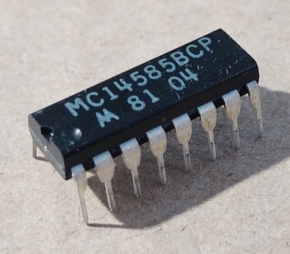 MC14585BCP, cmos logikai áramkör