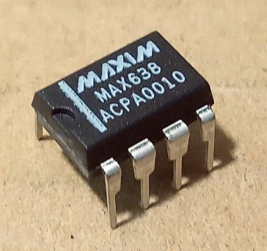 MAX638ACPA, integrált áramkör