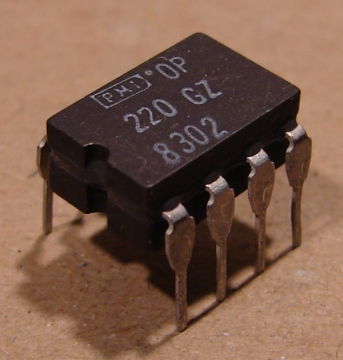 OP220GZ, integrált áramkör