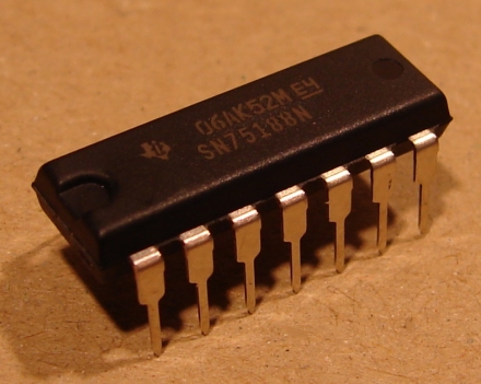SN75188N = MC1488, integrált áramkör