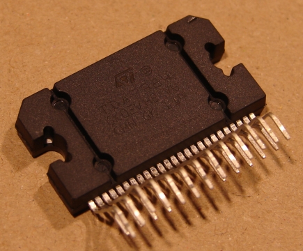 TDA7384, integrált áramkör