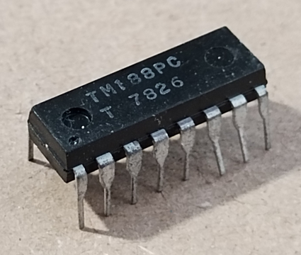 TM188PC = DM74S188, integrált áramkör