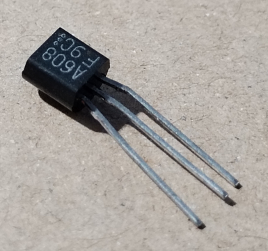2SA608, tranzisztor