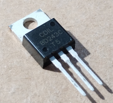 BD243C, tranzisztor