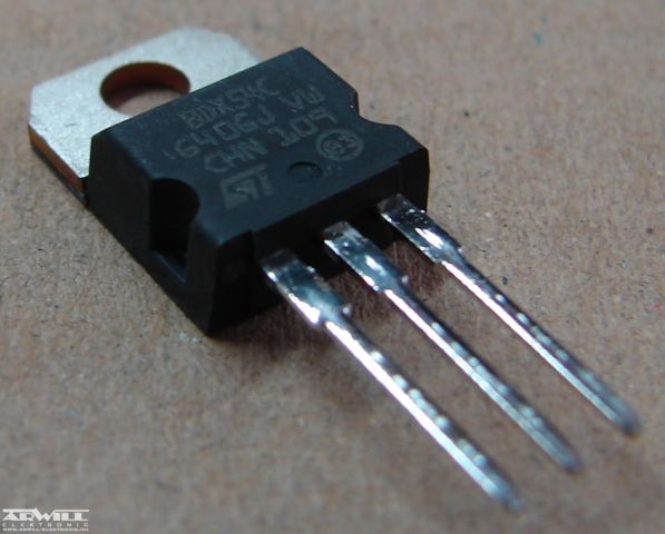 BDX54C, tranzisztor