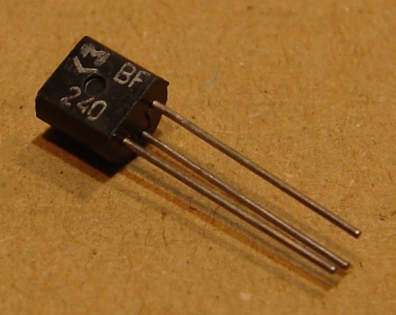 BF240, tranzisztor