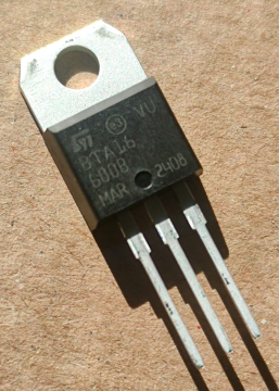 BTA16-600B, triak