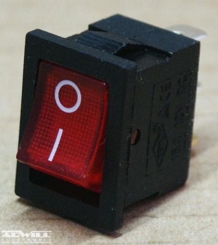 Billenő világítós kapcsoló, 12V