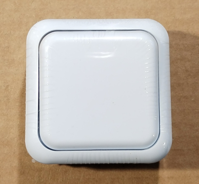 Hálózati falon kívüli billenő kapcsoló