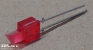Piros háromszög led, 3x4x4mm