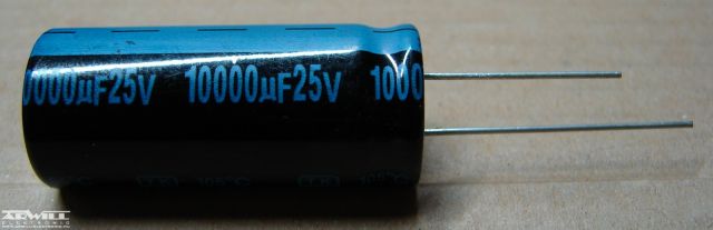 10000uF, 25V, elektrolit kondenzátor