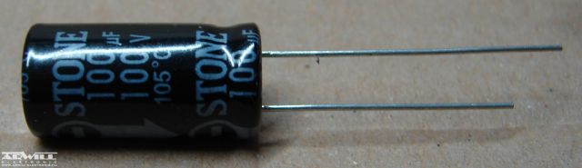 100uF, 100V, elektrolit kondenzátor