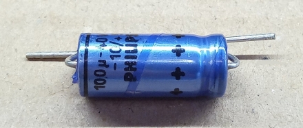 100uF, 40V, elektrolit kondenzátor