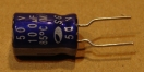 100uF, 50V, elektrolit kondenzátor