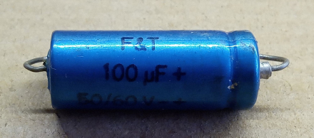 100uF, 50V, elektrolit kondenzátor