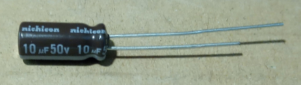10uF, 50V, LOW ESR, elektrolit kondenzátor