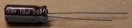 10uF, 50V, LOW ESR, elektrolit kondenzátor