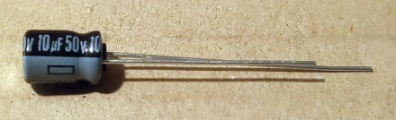 10uF, 50V, SUBMINI, elektrolit kondenzátor