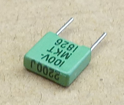 2,2nF, 100V, kondenzátor