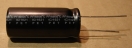 220uF, 200V, elektrolit kondenzátor