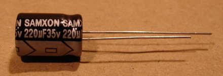 220uF, 35V, LOW ESR, elektrolit kondenzátor