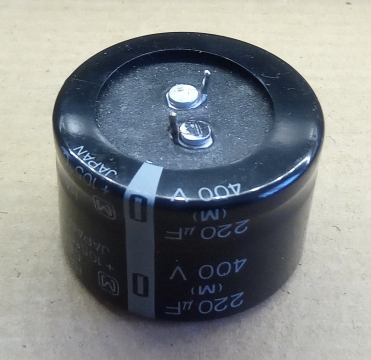 220uF, 400V, elektrolit kondenzátor