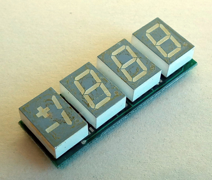 3, 1/2 digit kijelző panel