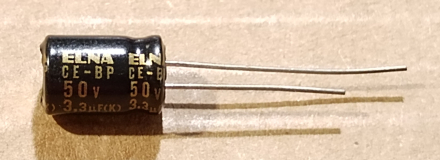 3,3uF, 50V, kondenzátor