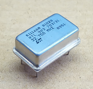 32,768Mhz, oszcillátor