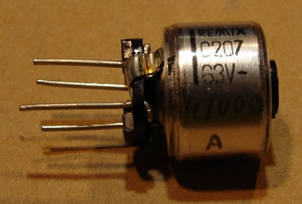 47000pF, 63V, kondenzátor