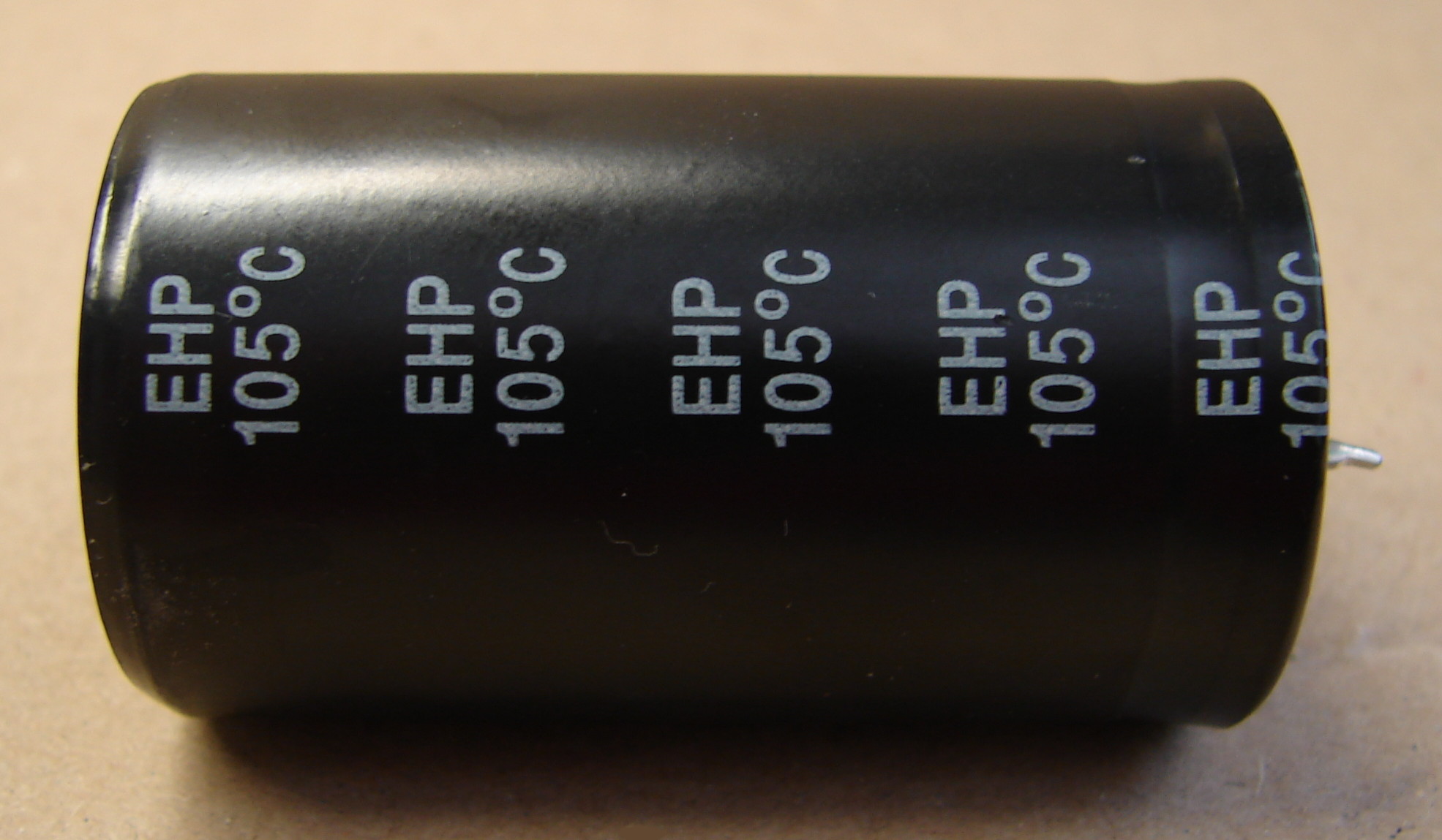 Condensatore Elettrolitico H-Cap 400V 470uF 35x50mm 105°C - Snap-in, ±5%