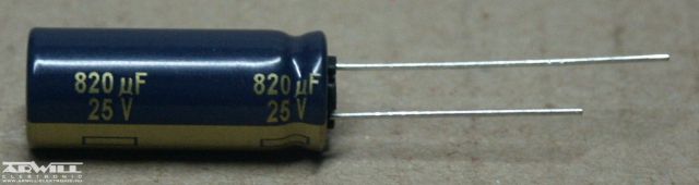 820uF, 25V, LOW ESR, elektrolit kondenzátor