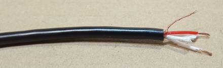 Árnyékolt kábel, 2 ér