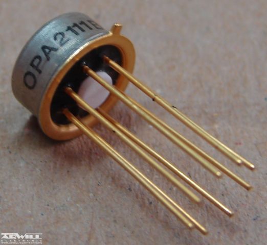 OPA2111SM, integrált áramkör