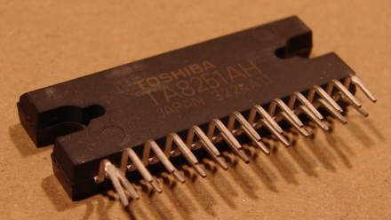 TA8251AH, integrált áramkör