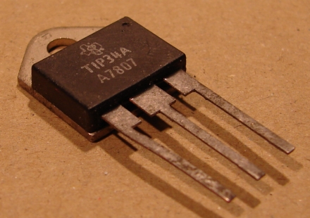 TIP34A, tranzisztor