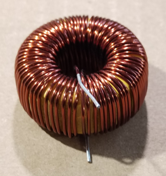 680uH, 3A, induktivitás