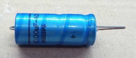 1000uF, 40V, axiális elektrolit kondenzátor