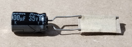 100uF, 35V, elektrolit kondenzátor