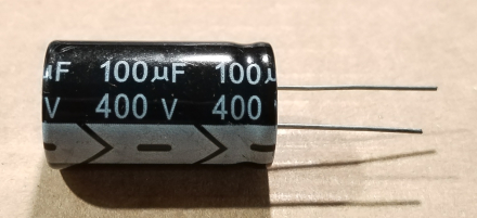 100uF, 400V, elektrolit kondenzátor