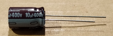 10uF, 400V, LL, elektrolit kondenzátor