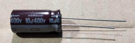 10uF, 400V, LL, elektrolit kondenzátor