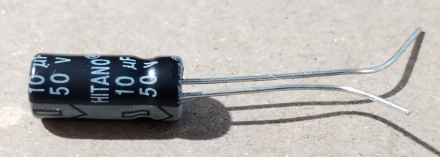 10uF, 50V, elektrolit kondenzátor