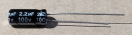 2,2uF, 100V, elektrolit kondenzátor