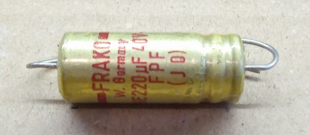 220uF, 40V, axiális elektrolit kondenzátor