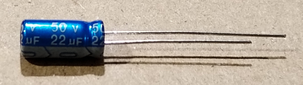 22uF, 50V, elektrolit kondenzátor